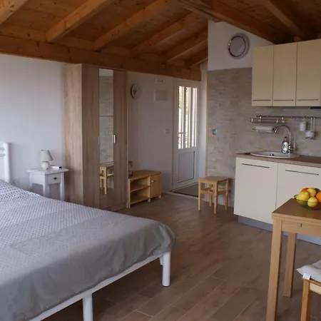 Three Oranges * Trsteno